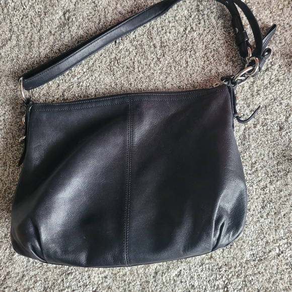 COACH Hobo Style Soft Black Leather Shoulder Bag - Picture 3 of 12